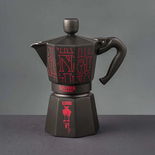 Caffettiera Bialetti Stranger Things: il design cult che unisce cucina e pop culture